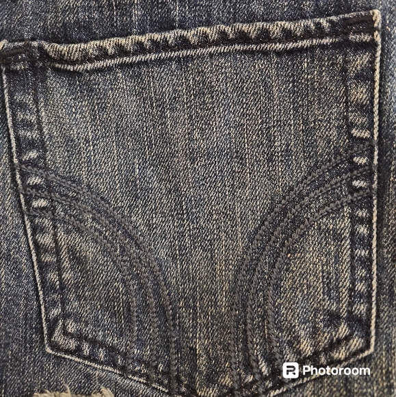 Hollister Star Faded Cutoff Denim Jean Shorts - Picture 6 of 7